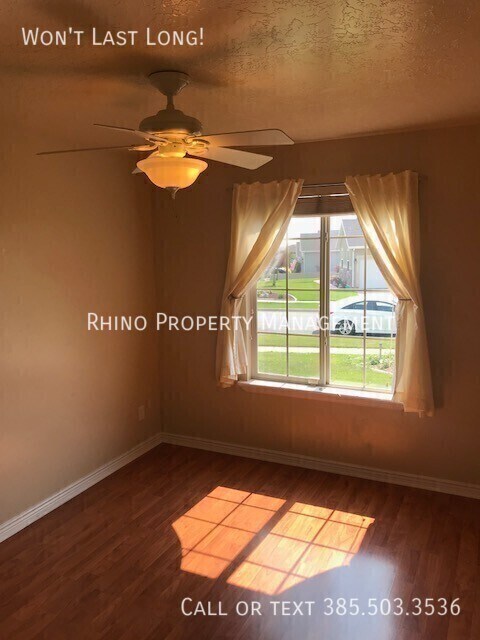 Building Photo - 1919 N Sego Lilly Dr