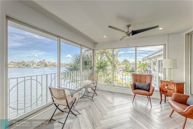 Building Photo - 2717 Yacht Club Blvd