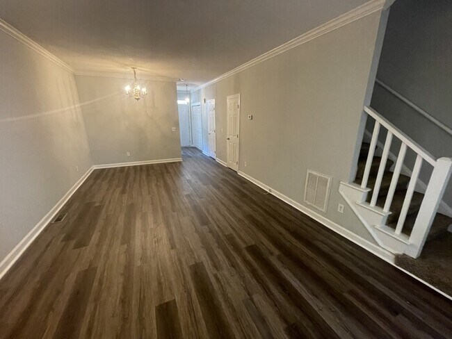 Building Photo - 6140 Loch Laural Ln