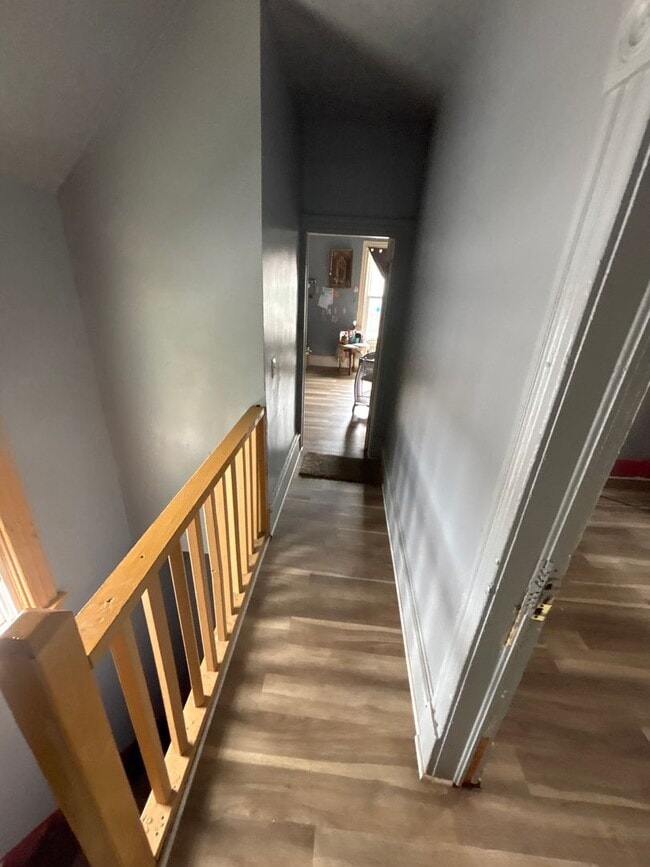 Building Photo - Beautiful 3 bedrrom 1 bathroom House in Mi...