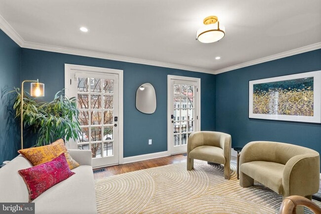 Building Photo - 312 N Pitt St