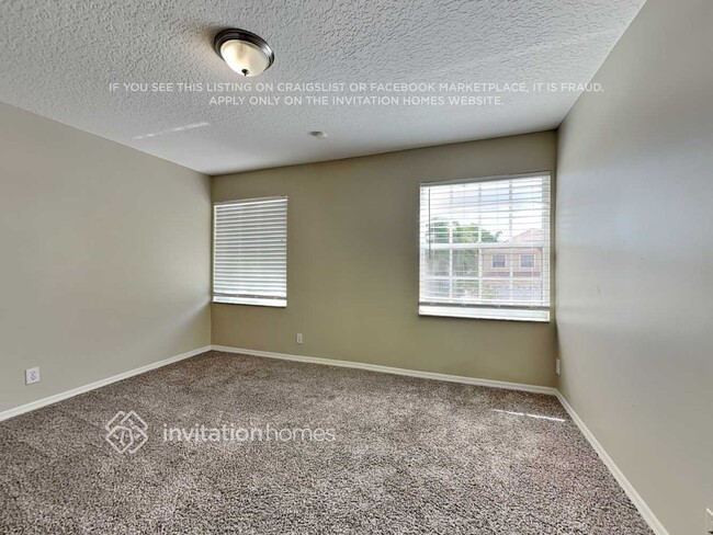 Building Photo - 7619 Oakboro Dr