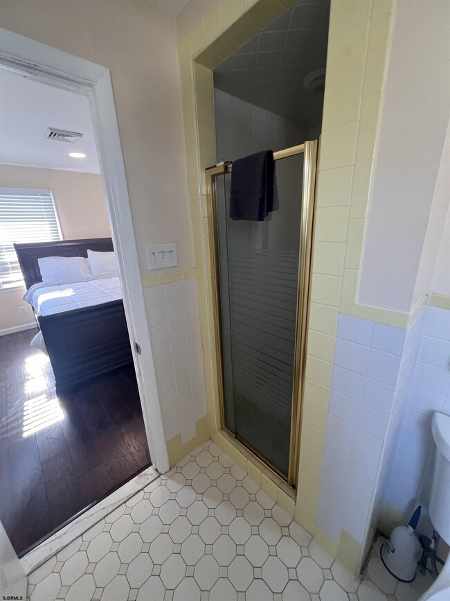 Building Photo - 239 N Derby Ave