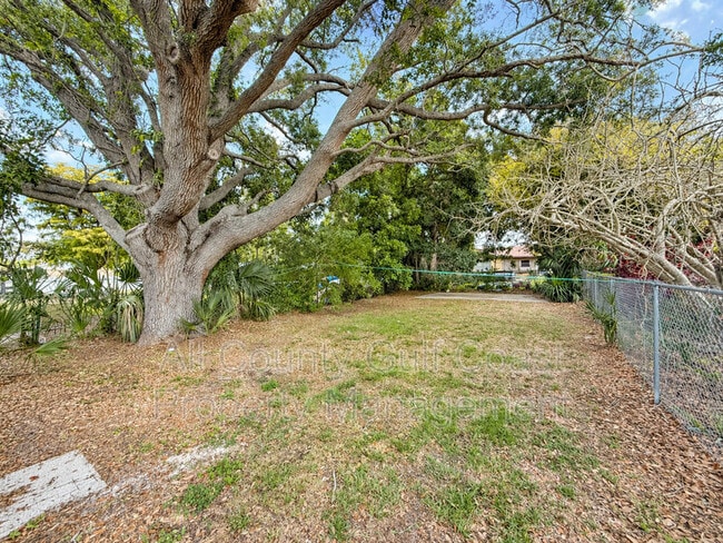 Building Photo - 4727 34th St W