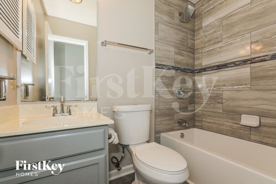 Building Photo - 12106 Sawtry Ct