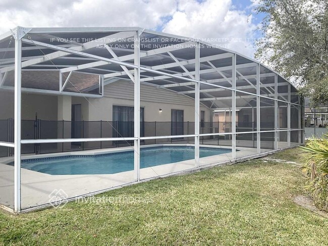 Building Photo - 611 Moss Park Ct