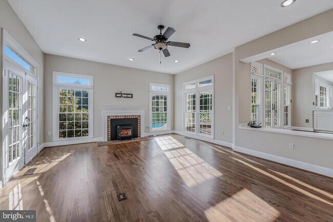 Building Photo - 615 Nalls Farm Way