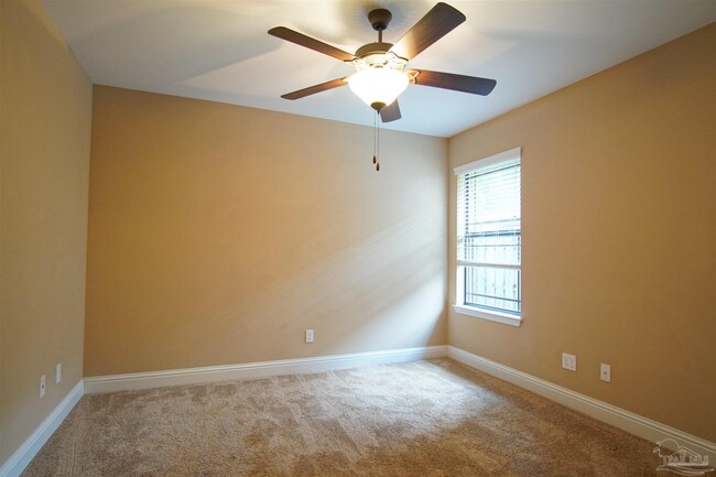 Building Photo - 6023 Dunridge Drive