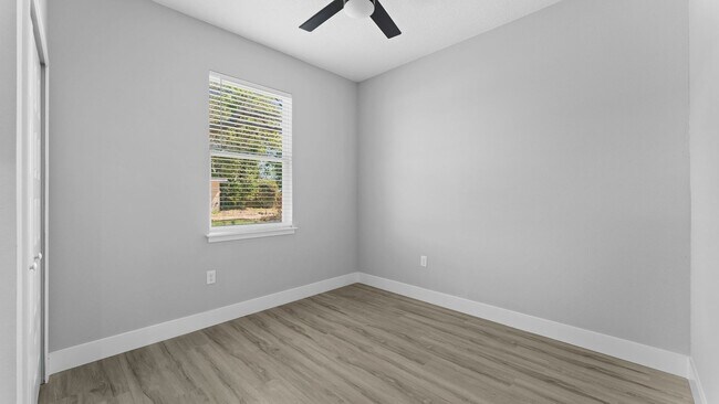 Building Photo - Beutiful Home for Rent