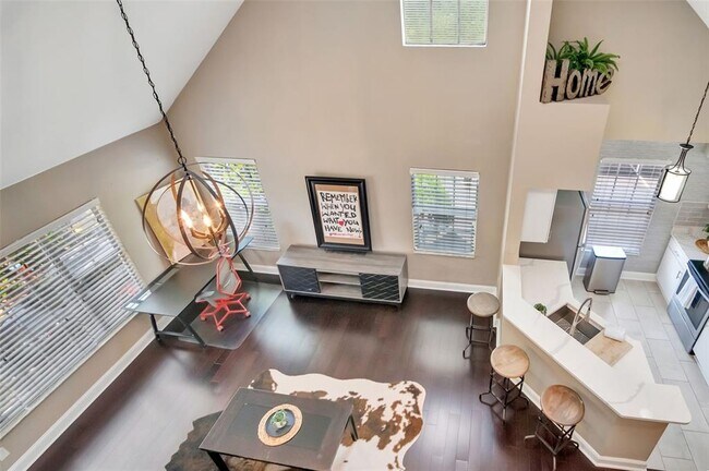 Building Photo - 9130 Lake Chase Island Way