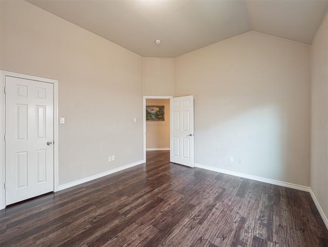 Building Photo - 5100 Tacoma Dr