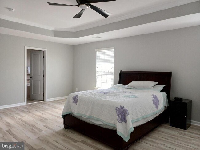 Building Photo - 25501 Emerson Oaks Dr