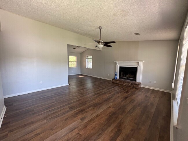 Building Photo - 997 Ridgeland Dr