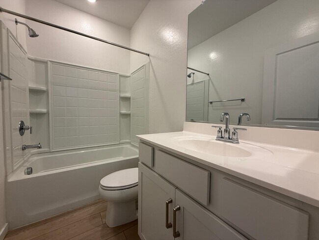 Building Photo - 17760 W Cassia Way