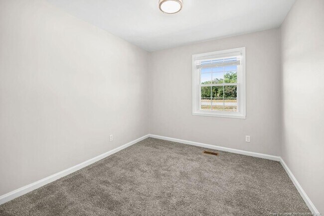 Building Photo - 4066 Hummingbird Pl