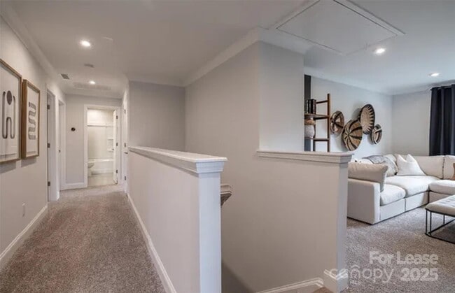 Building Photo - 19016 Yellow Birch Dr