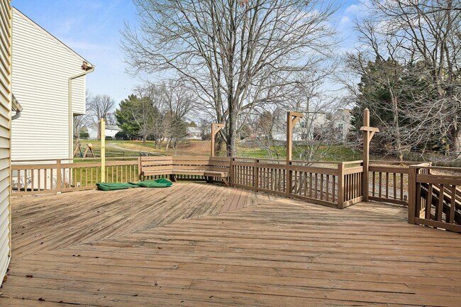 Building Photo - Germantown, MD