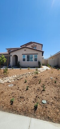 Building Photo - 438 Hollyhock St