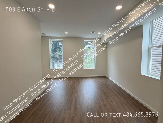 Building Photo - 503 E Arch St