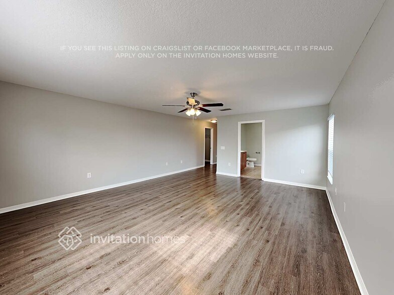 Building Photo - 3305 Whistling Trail