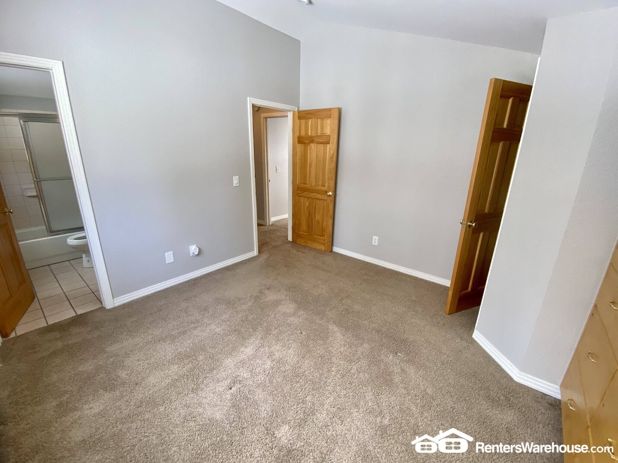 Building Photo - 1 S Face Dr