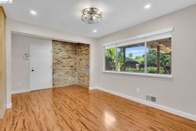 Building Photo - 3300 Concord Ave