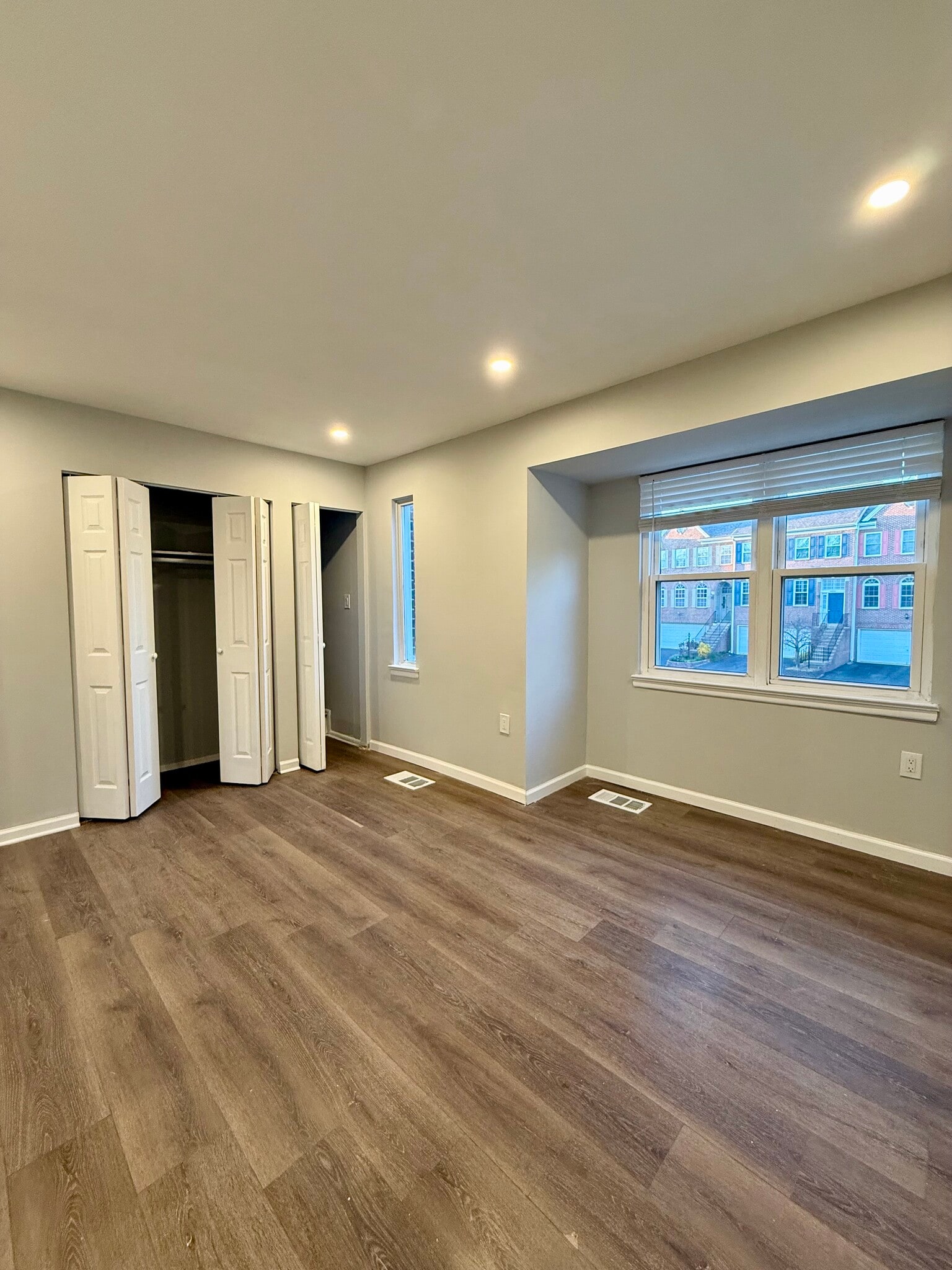 Building Photo - 238 Stevenson Sq