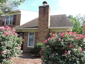 Building Photo - Call 804-642-2106 ofc 9:30 to 2:30