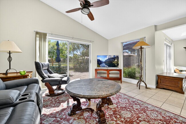 Building Photo - 82239 Waring Way
