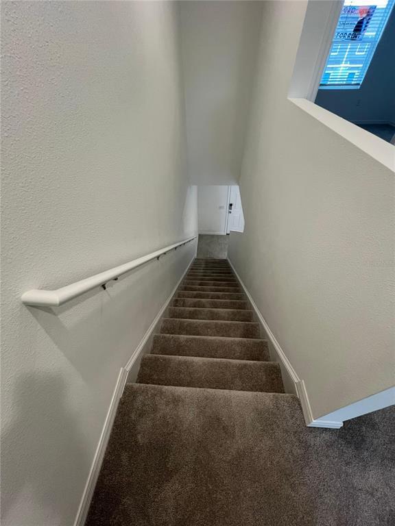 Building Photo - 2983 Skyline Lp