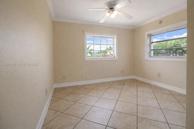 Building Photo - 6331 SW 94th Ave