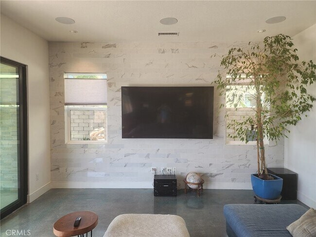 Building Photo - 19018 Martino Ct