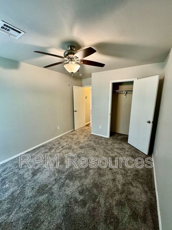 Building Photo - 1840 Schooner Rd
