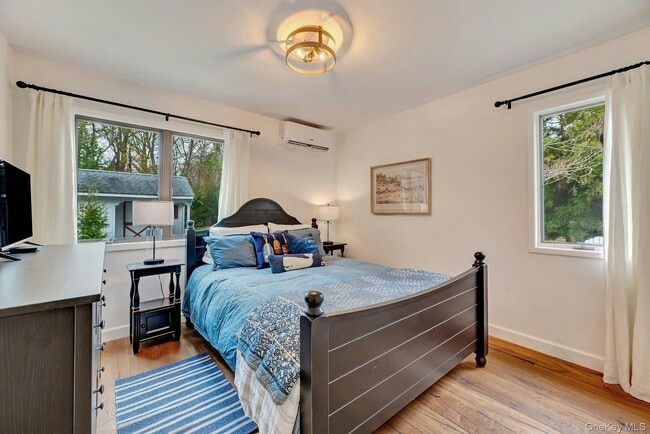 Building Photo - 25 Miami Ave