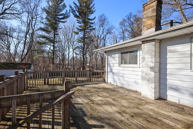 Building Photo - 1320 54th St SE