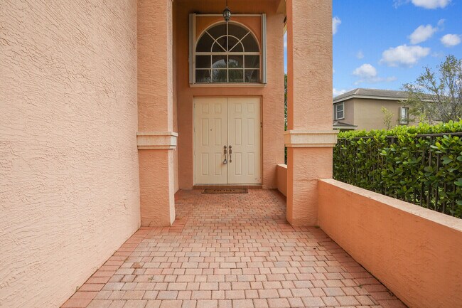 Building Photo - 11590 Rock Lake Terrace