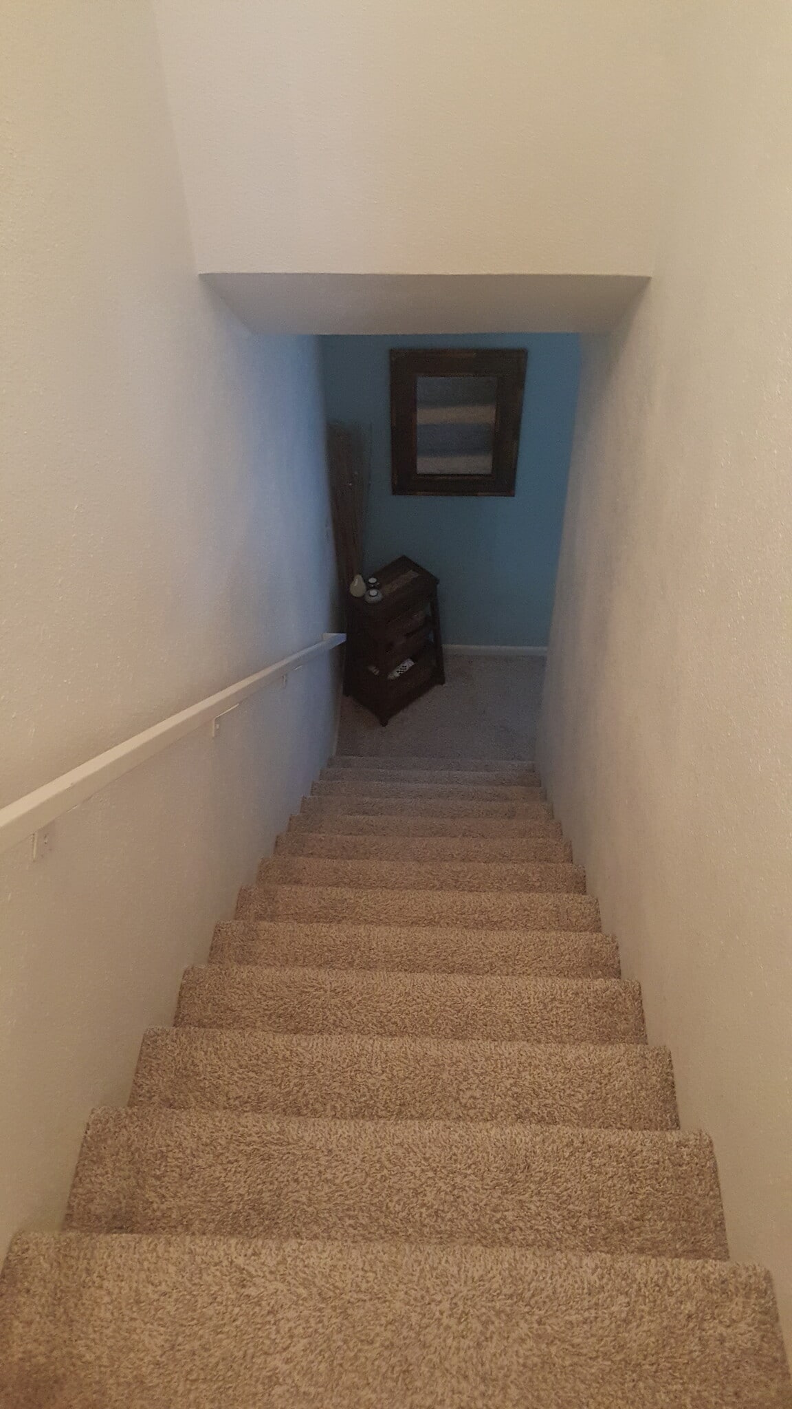 Building Photo - 9117 Newhall Dr