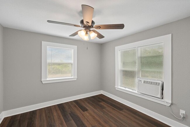 Building Photo - 5106 Muske Ln