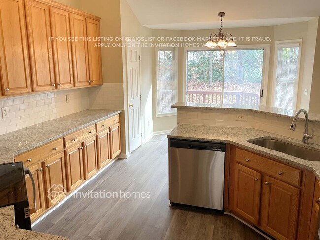 Building Photo - 13104 Townfield Dr