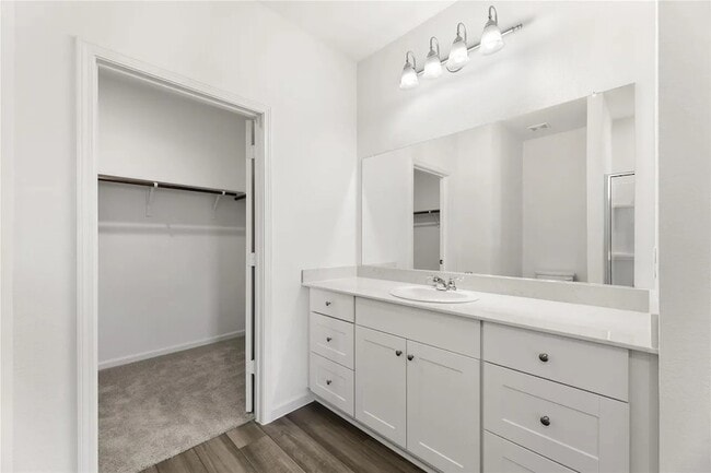 Building Photo - 1828 Sandlin Dr