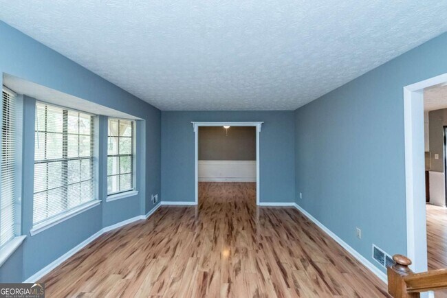 Building Photo - 2275 Camden Ct
