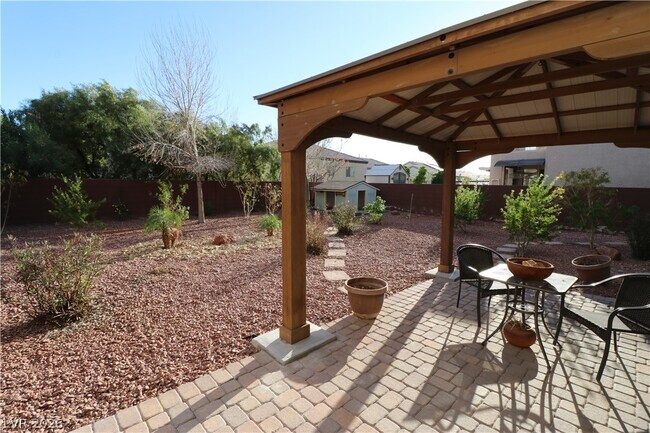 Building Photo - 1417 Danielle Rebecca Ave