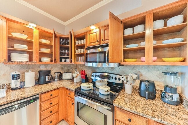 Building Photo - 407 SW 37th St