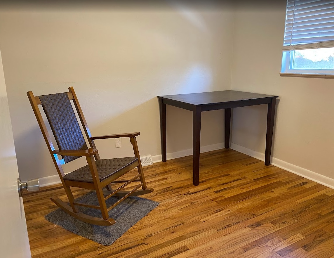 2nd upstairs bedroom - 6482 Zephyr St