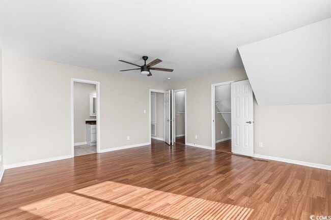 Building Photo - 6517 Valene Ct