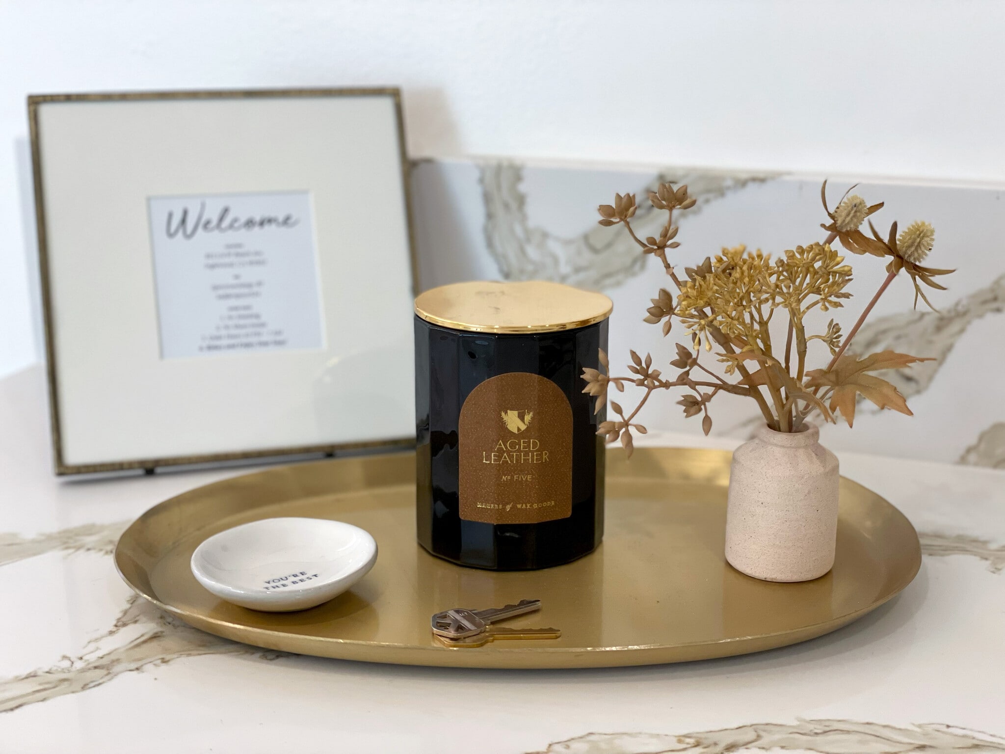 Building Photo - 813 W Beach Ave