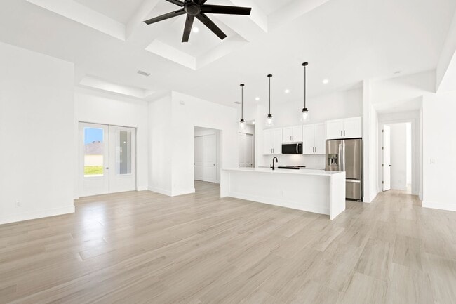 Building Photo - 1523 NW 34th Ave