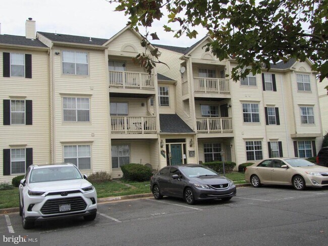 Building Photo - 11006 Koman Cir