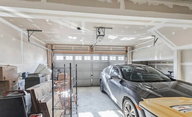 Two car garage - 3004 Ewell Ln