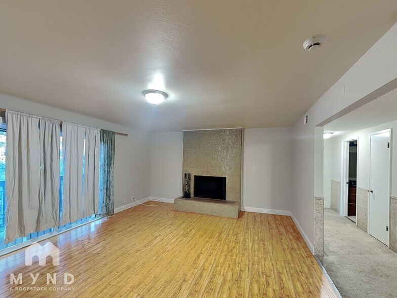 Building Photo - 4730 Sequoyah Rd